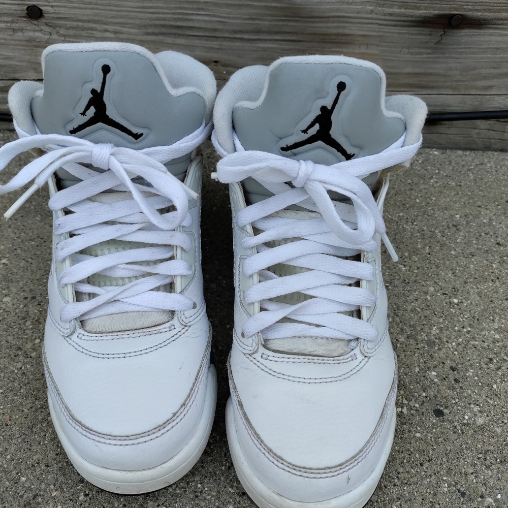 Jordan retro 5 white